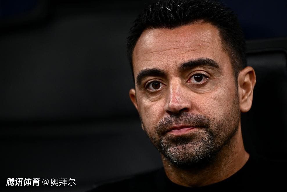 如此，小小的野草莓以自己的快乐和美丽告诉人们:生命的亮点无处不在，不需要任何昂责的代价，只需要一双善于发现美的眼睛。